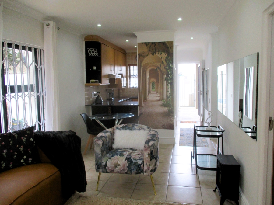 To Let 2 Bedroom Property for Rent in Strand North Western Cape